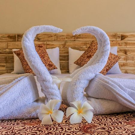 Hotel Niki Jembrana Dış mekan fotoğraf